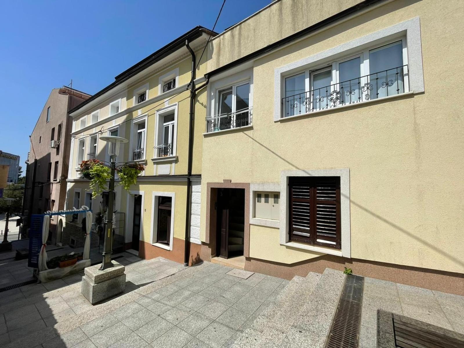 Apartmani Mauro Sa Terasom Crikvenica Exterior foto